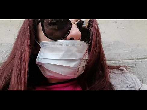 ❤️ Николетта мстит своему соседу и писает в его гараже (Специальный Covid19 Итальянский карантин) ❌ Качественное порно у нас